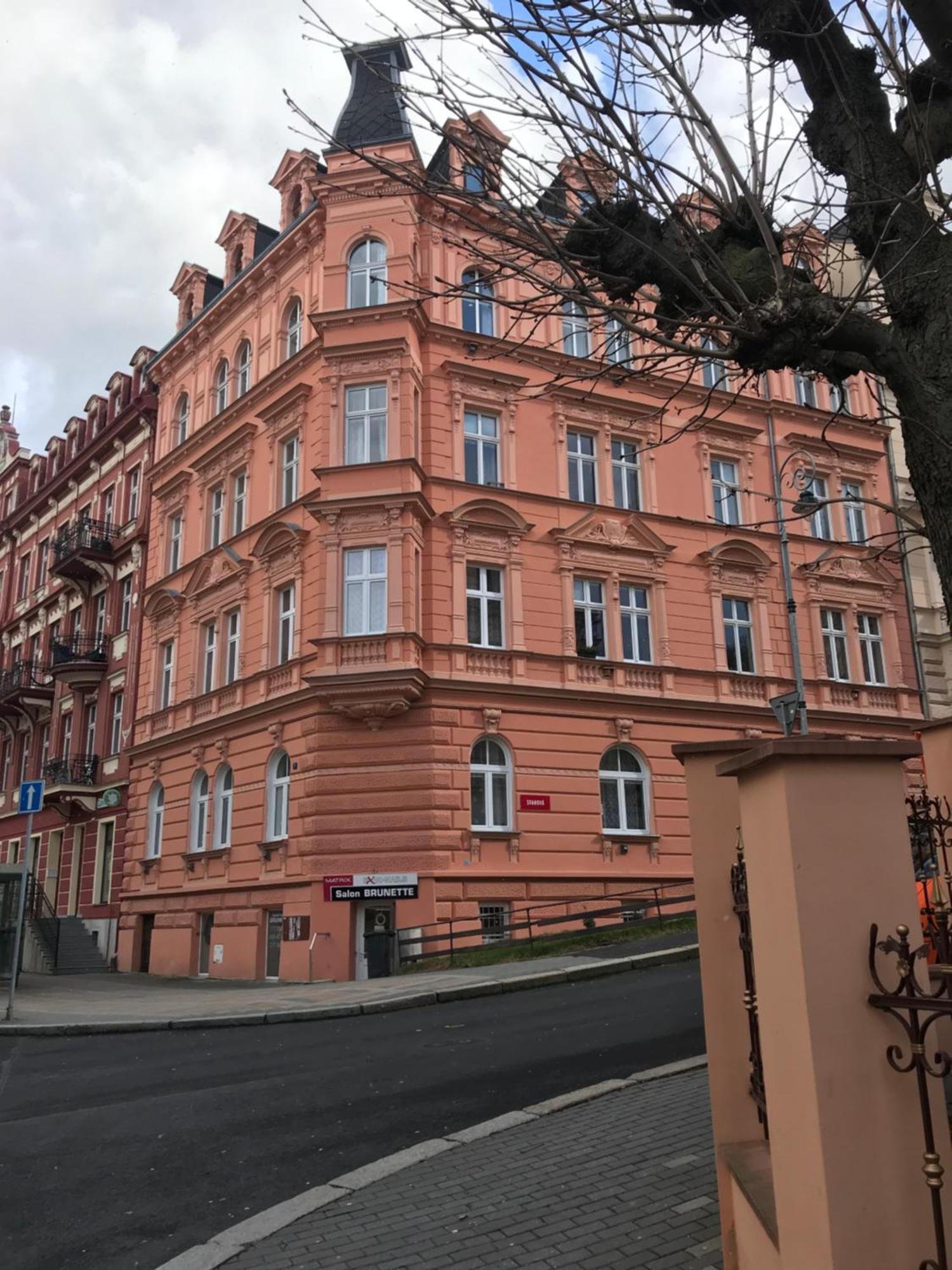 City Center-Spa-Historic Building-Nice View Карлові Вари Екстер'єр фото